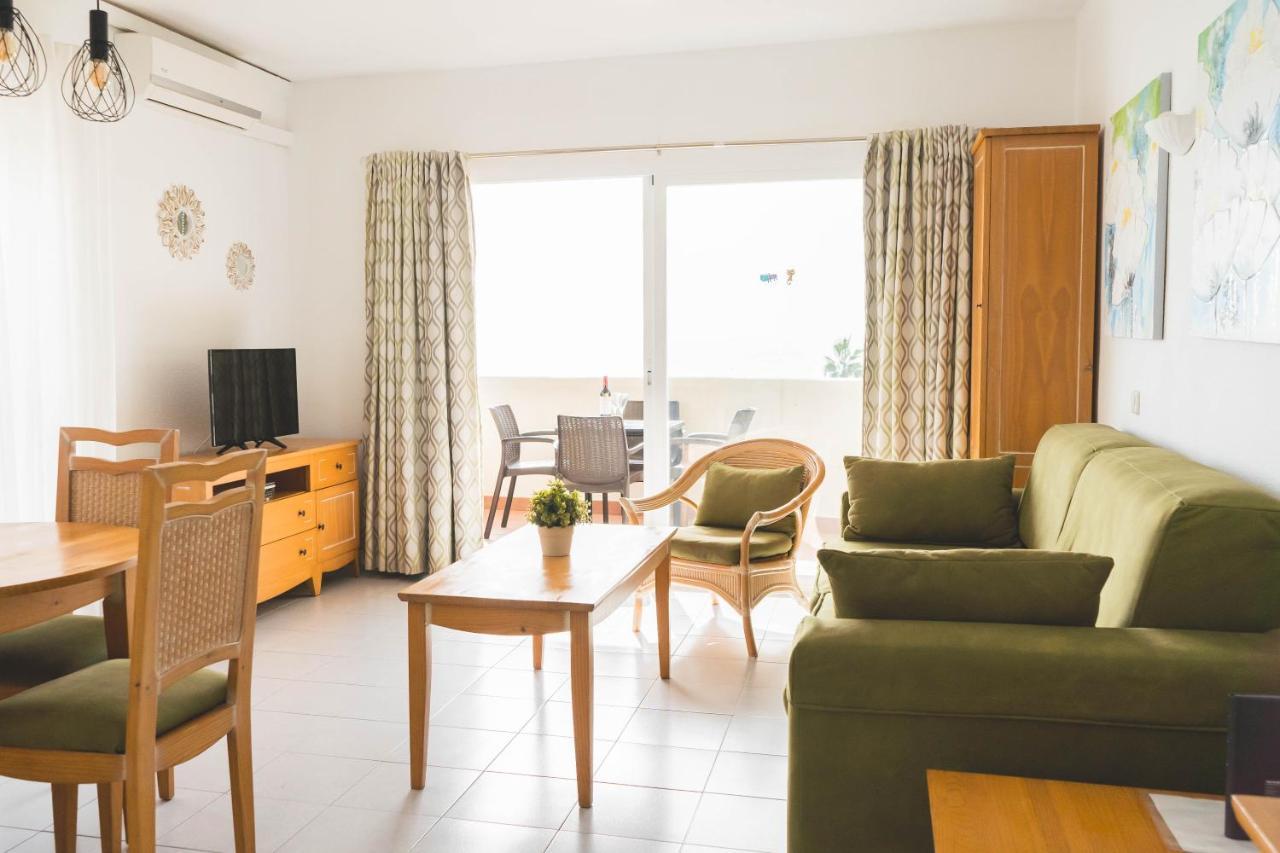 Benalbeach Sea Front Benalmadena Bagian luar foto