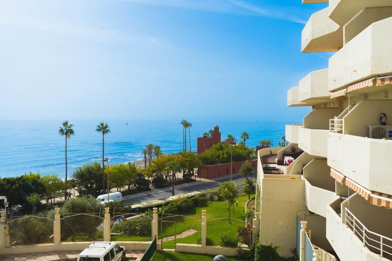Benalbeach Sea Front Benalmadena Bagian luar foto