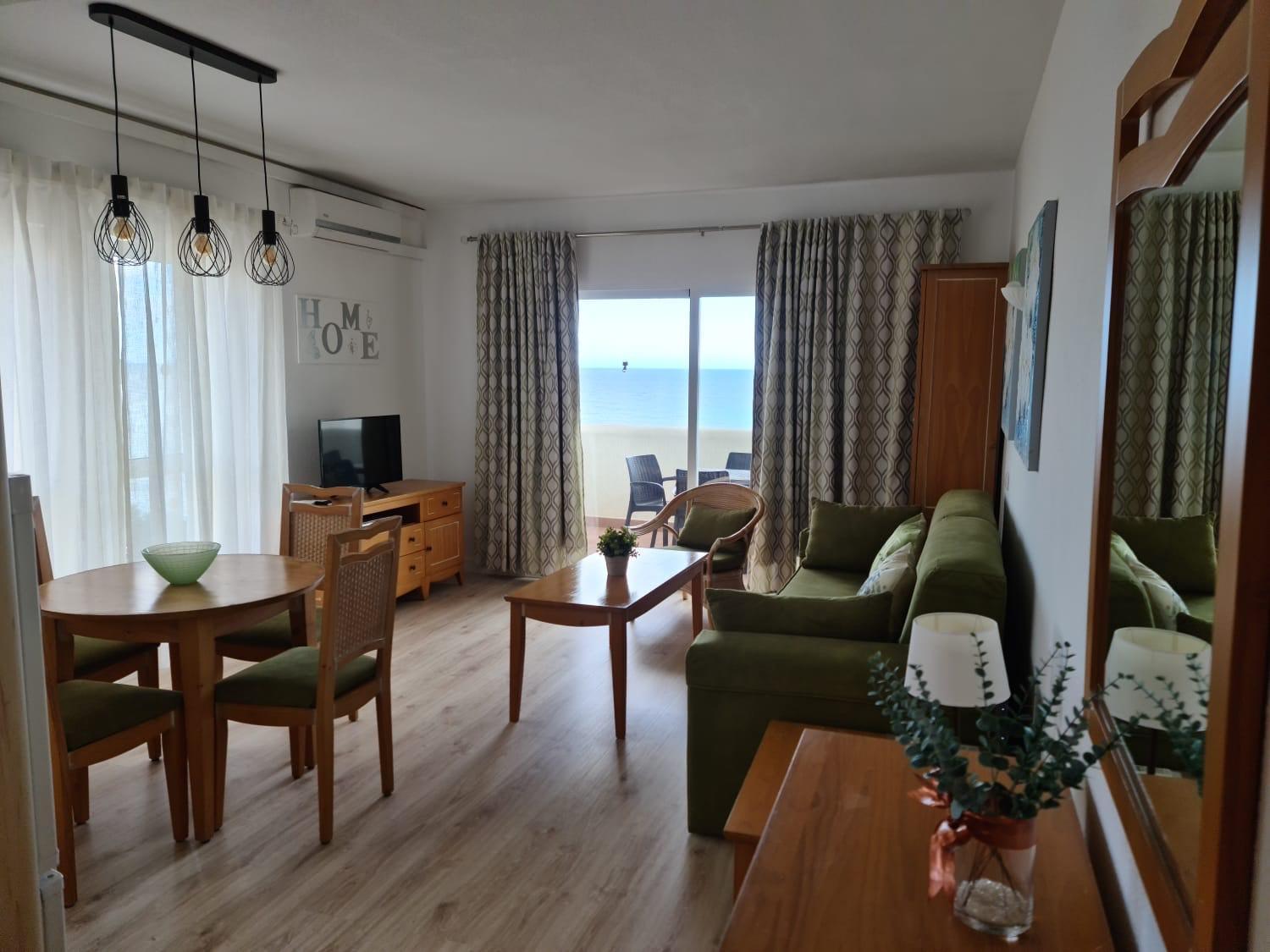 Benalbeach Sea Front Benalmadena Bagian luar foto